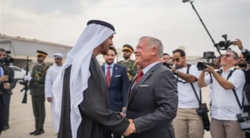 محمد بن زايد والعاهل الأردني يبحثان تداعيات التصعيد العسكري الخطير